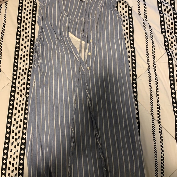 Tops/Robe/dresses - Picture 11 of 16